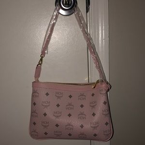 Mcm reversible zip pouch.